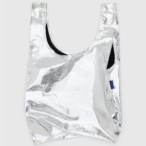 Standard Silver Baggu